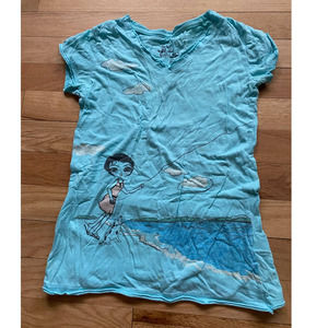 Blue Summer Top with Kite Flying Graphic Glitter Accents